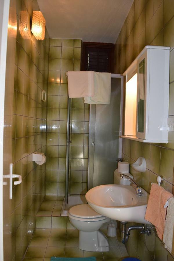 Apartmani Andela I Mladen Debelic Раб Екстер'єр фото
